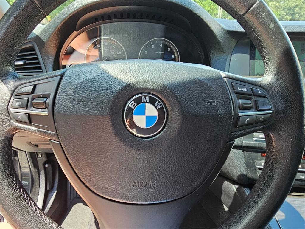 2012 BMW MDX 528i xDrive photo