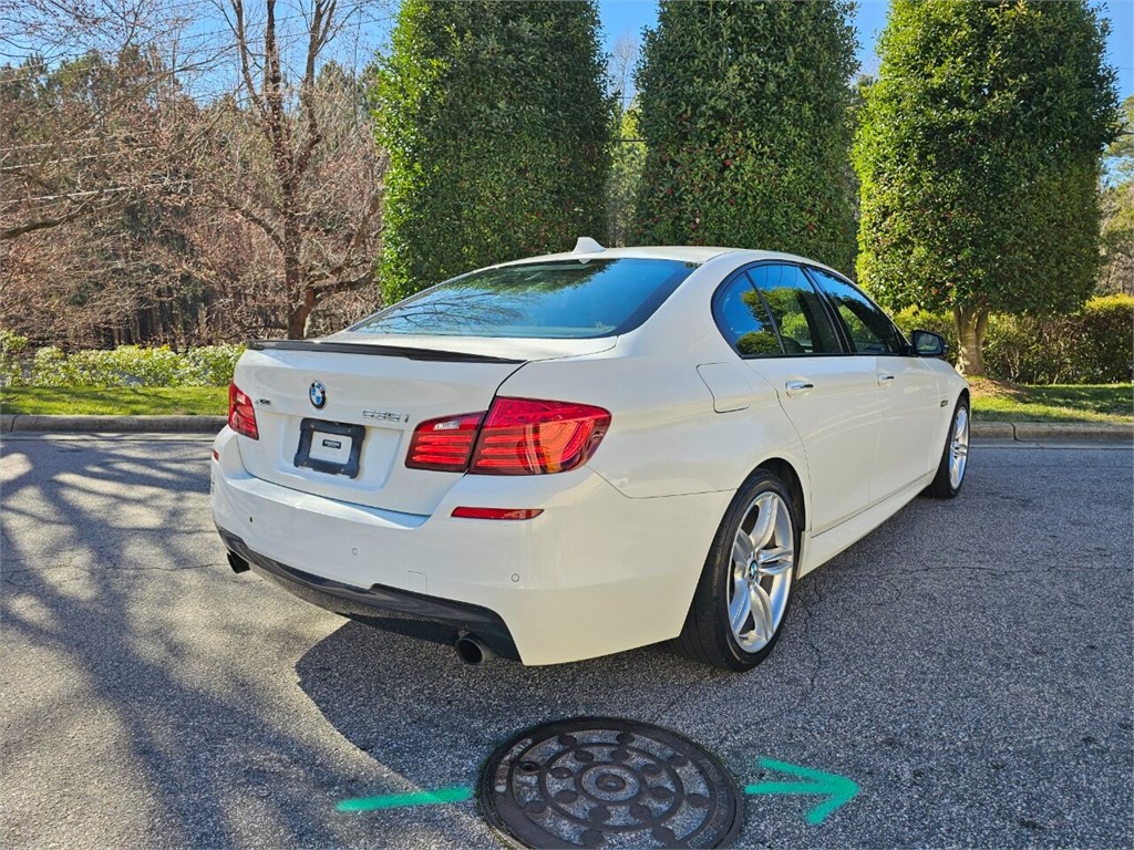 2015 BMW 5-Series  photo