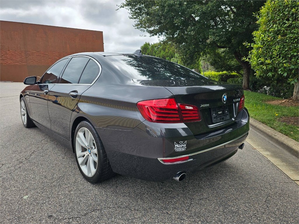 2015 BMW 5-Series  photo