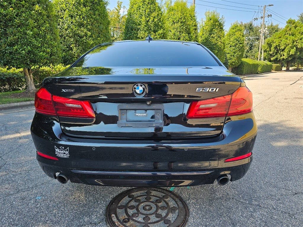 2019 BMW 5-Series  photo