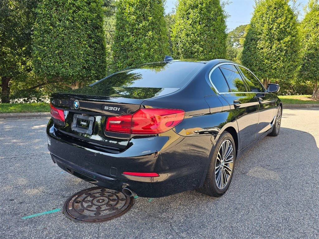 2019 BMW 5-Series  photo