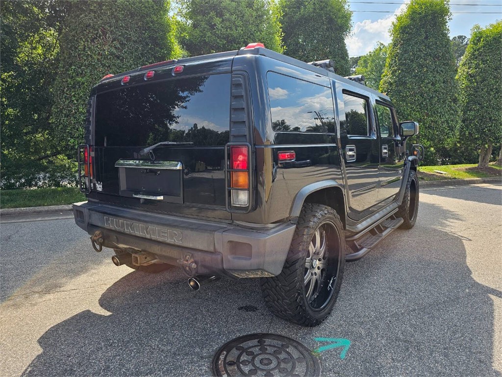 2003 HUMMER H2 photo