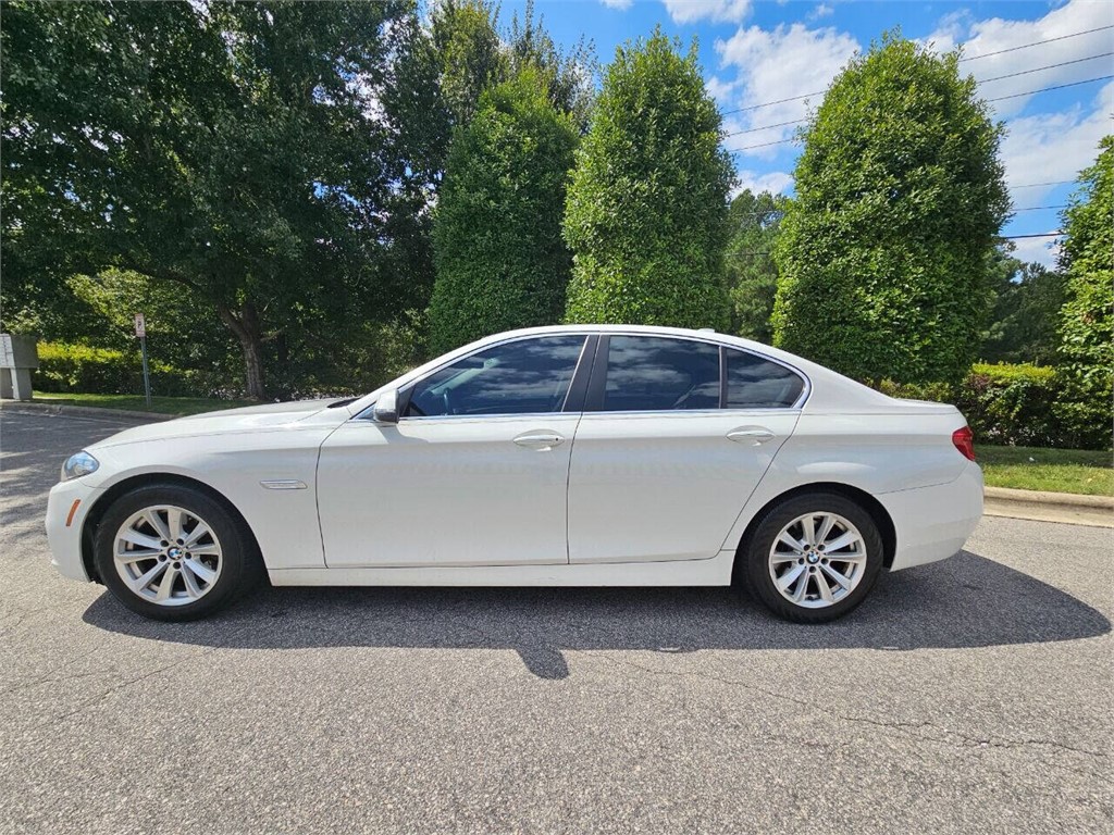 2016 BMW 5-Series  photo