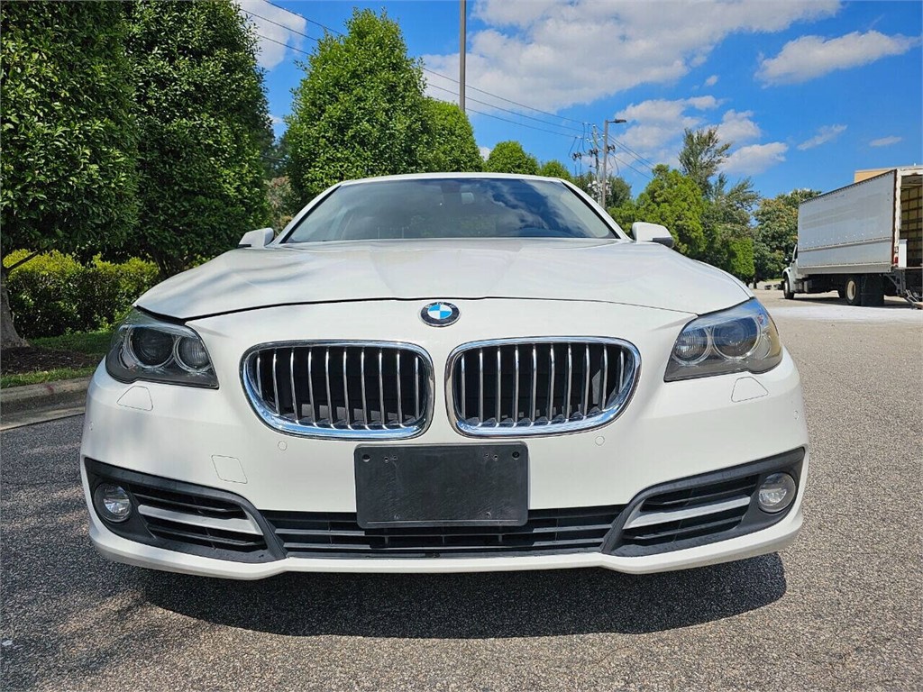 2016 BMW 5-Series  photo