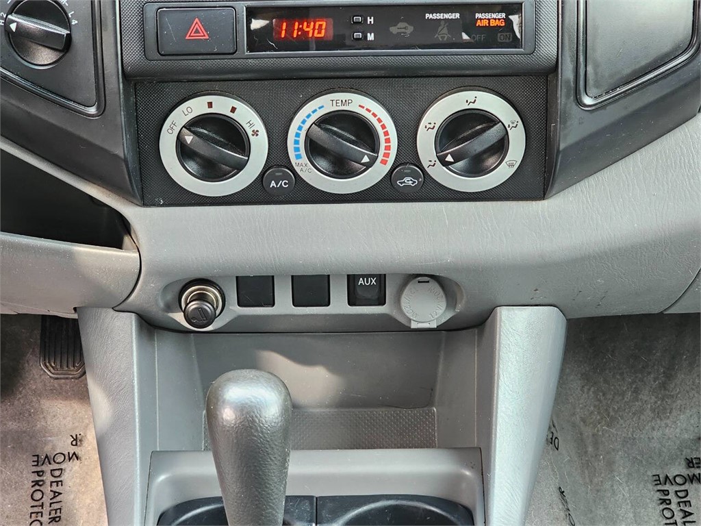 2011 Toyota Tacoma V6 photo