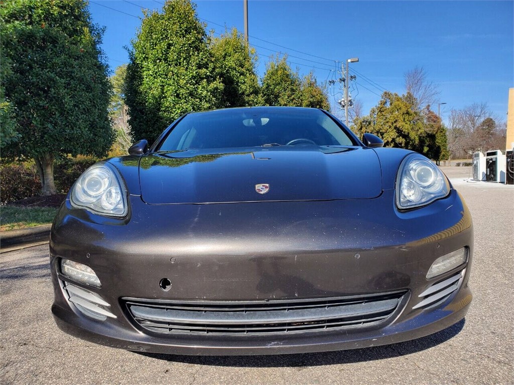 2011 Porsche Panamera photo
