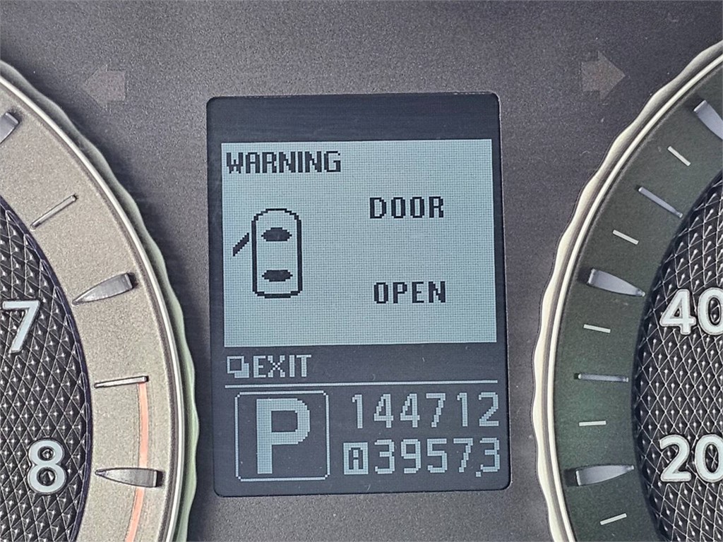 2013 Infiniti M37 photo