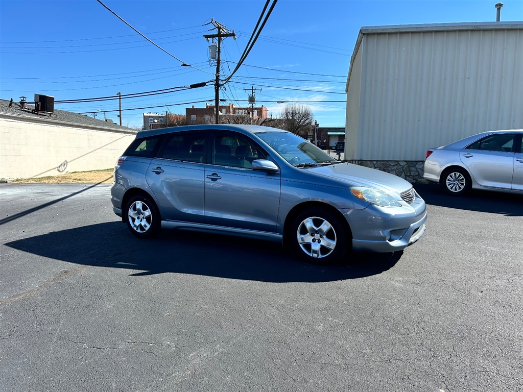 2005 Toyota Matrix photo