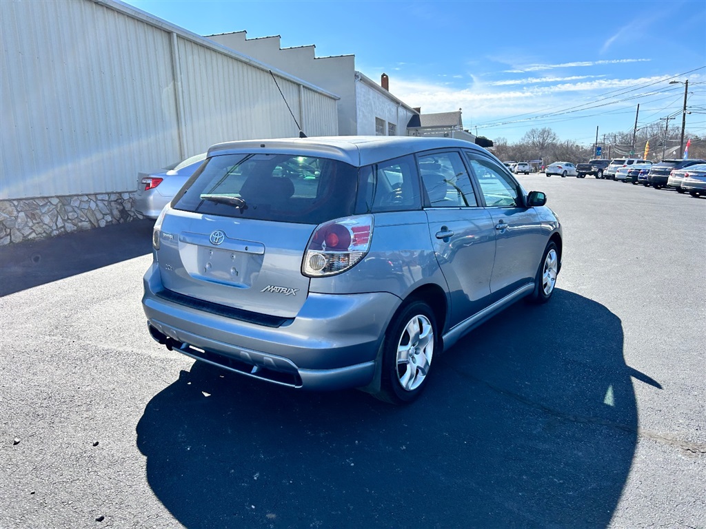 2005 Toyota Matrix photo