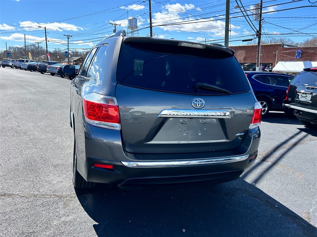2011 Toyota Highlander Limited photo