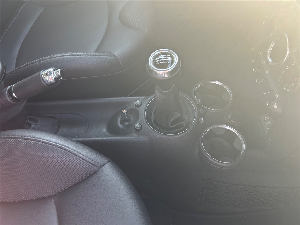 2014 MINI RDX S photo