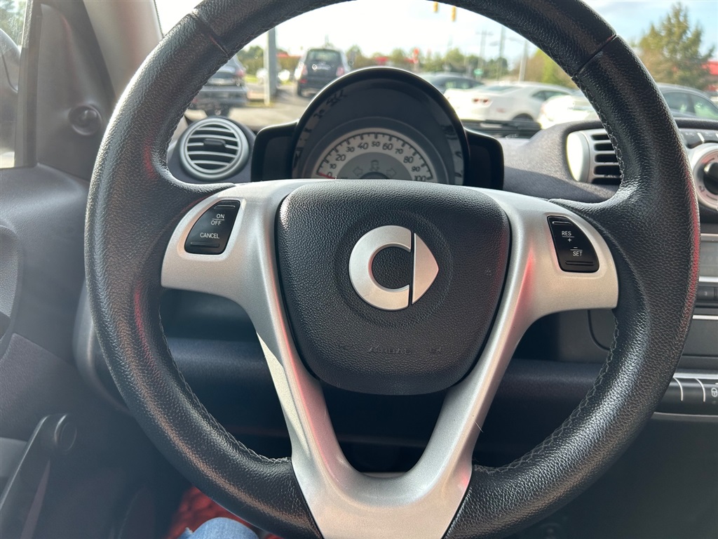 2013 smart Fortwo pure photo
