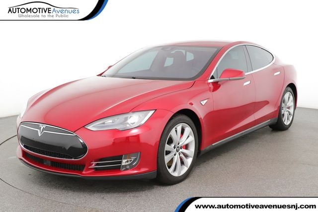 2015 Tesla Model S  photo