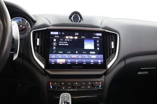 2022 Maserati Ghibli  photo