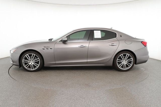 2022 Maserati Ghibli  photo