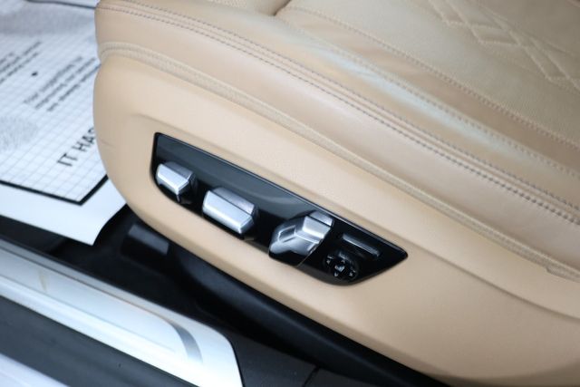 2021 BMW 7-Series  photo