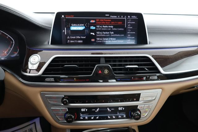 2021 BMW 7-Series  photo