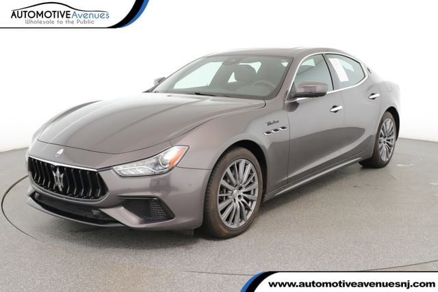 2022 Maserati Ghibli  photo