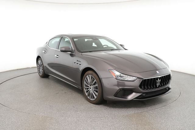 2022 Maserati Ghibli  photo