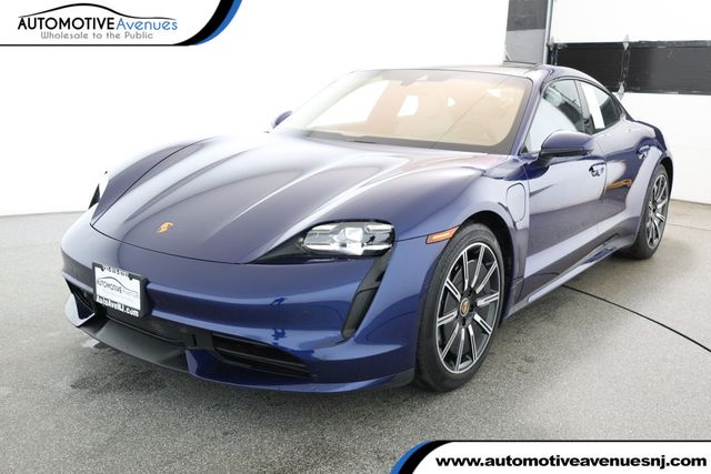 2020 Porsche Taycan  photo