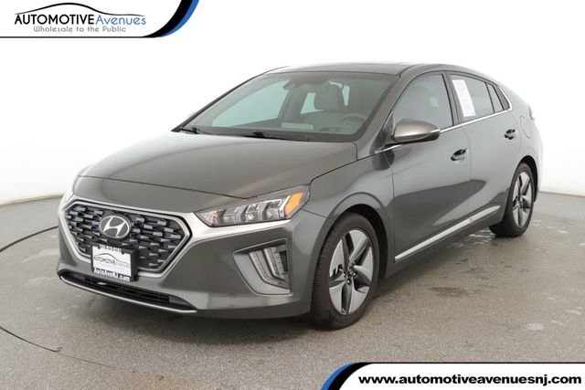 2022 Hyundai IONIQ Hybrid  photo