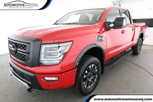 2024 Nissan Titan XD  photo