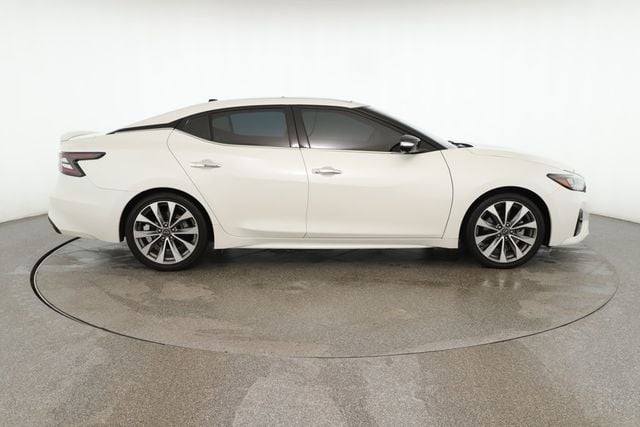 2023 Nissan Maxima  photo