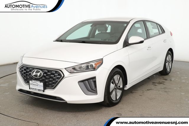 2022 Hyundai IONIQ Hybrid  photo