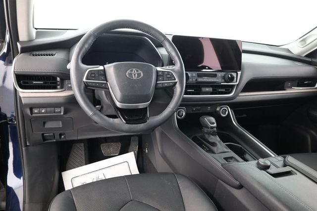 2024 Toyota Grand Highlander  photo