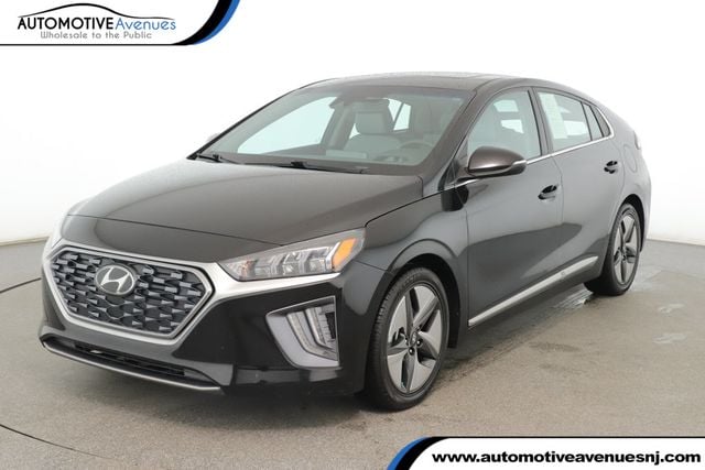 2022 Hyundai IONIQ Hybrid  photo