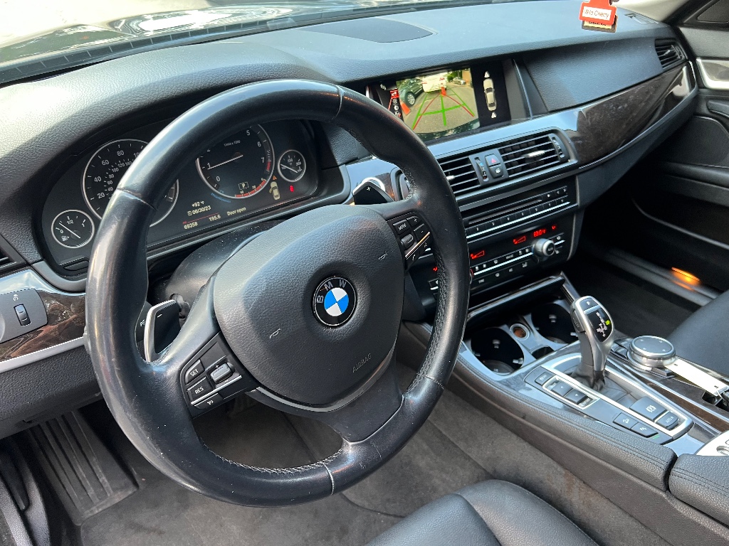 2016 BMW 5-Series  photo