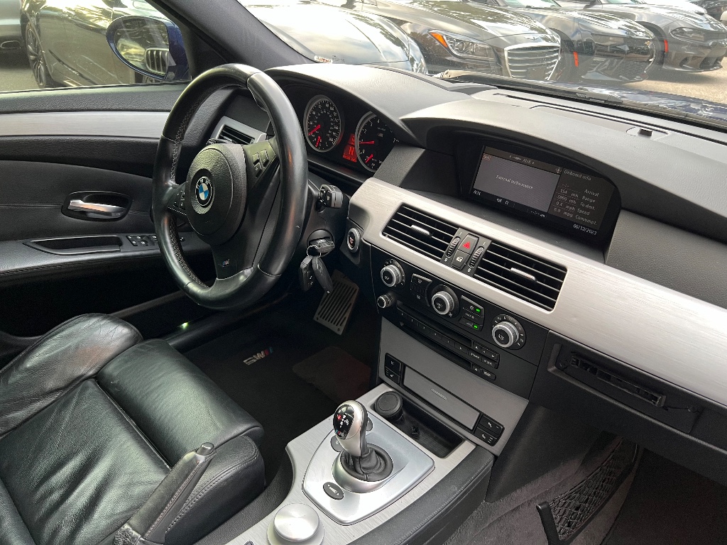2008 BMW M5 photo