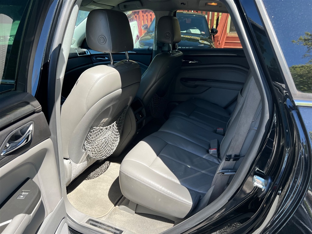 2012 Cadillac SRX photo