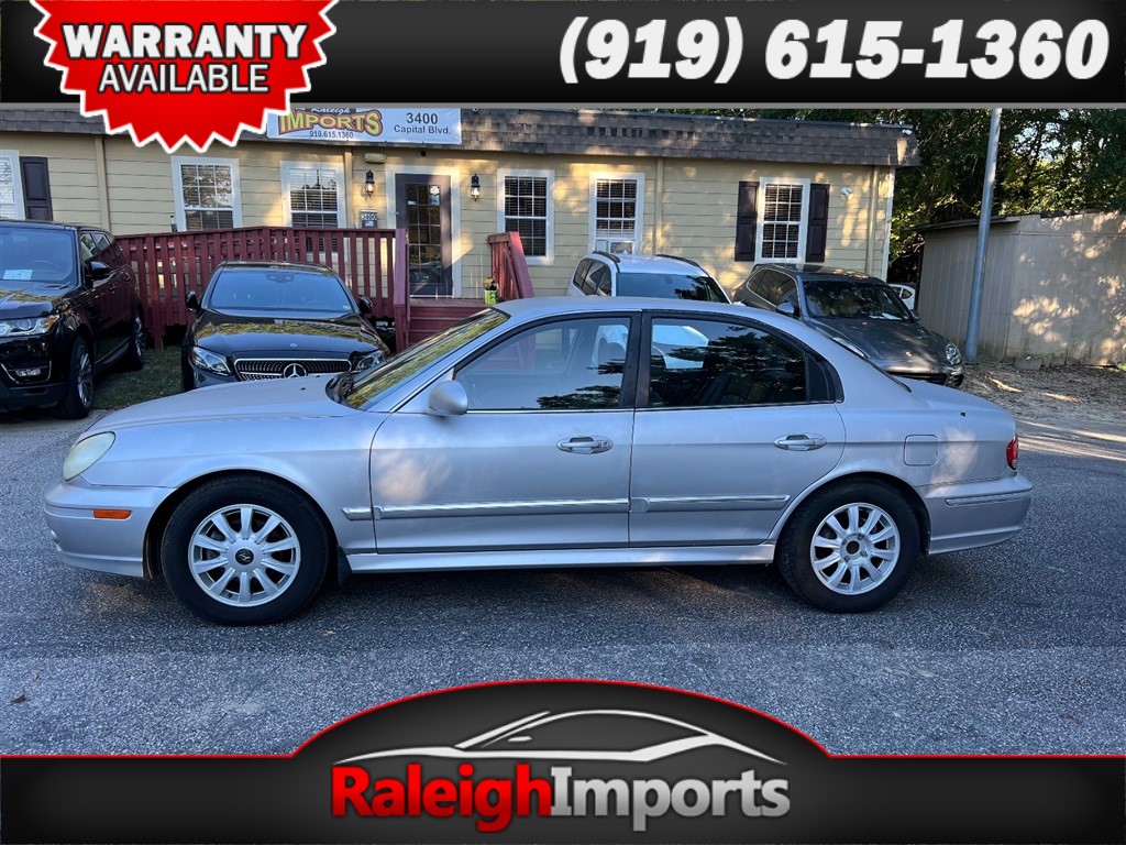The 2005 Hyundai Sonata GLS photos