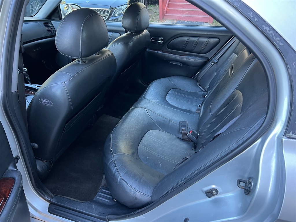 2005 Hyundai Sonata GLS photo
