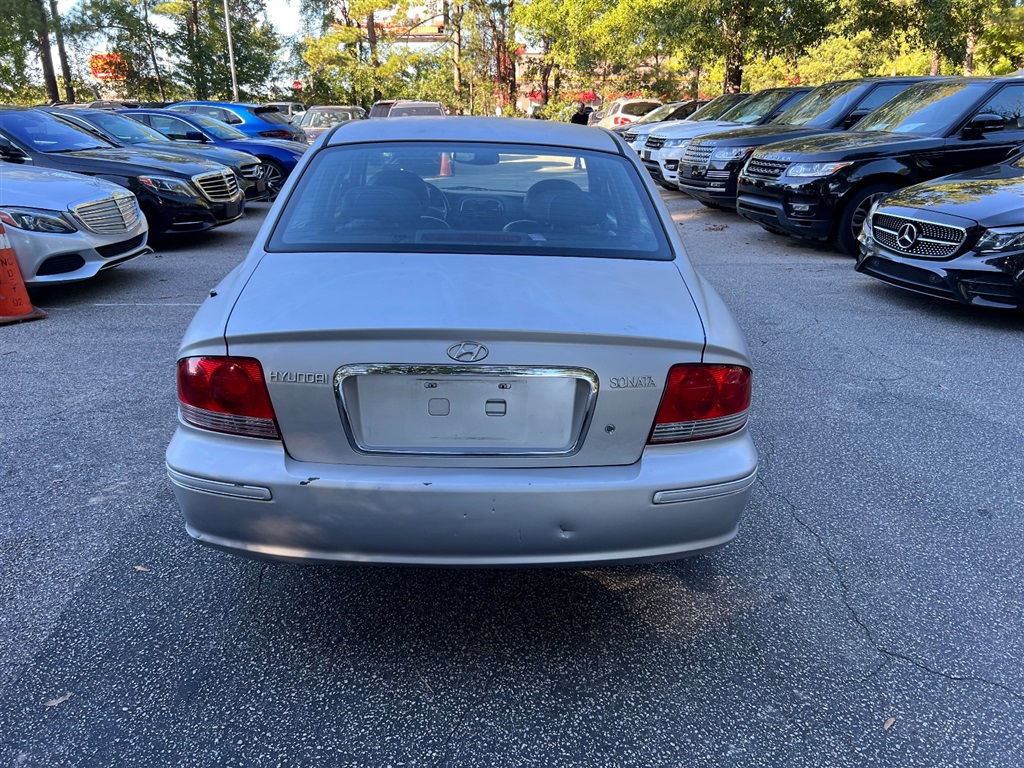 2005 Hyundai Sonata GLS photo