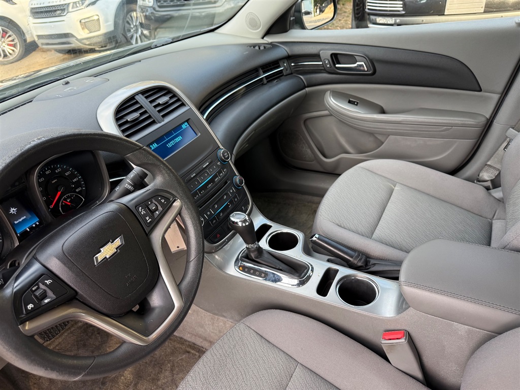 2014 Chevrolet Malibu LS photo
