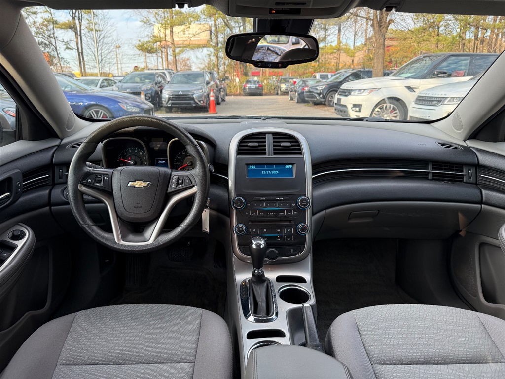 2014 Chevrolet Malibu LS photo