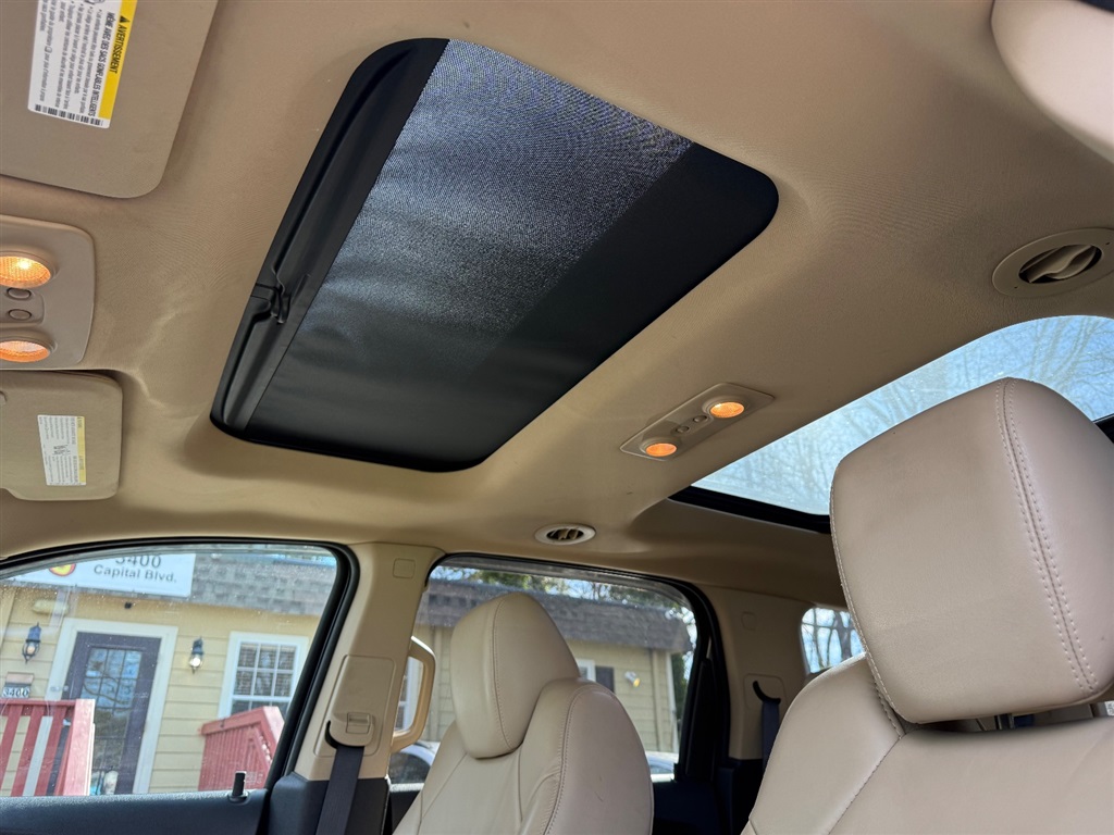 2010 GMC Acadia SLT-2 photo