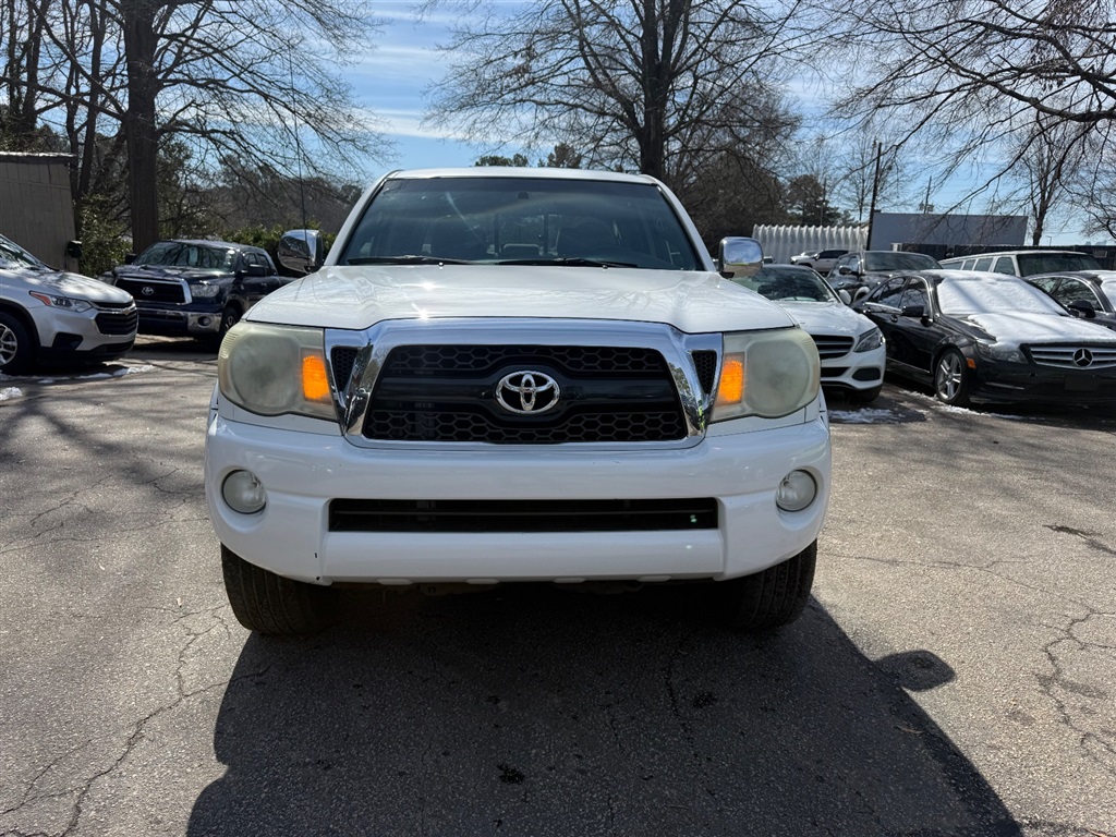 2011 Toyota Tacoma PreRunner V6 photo