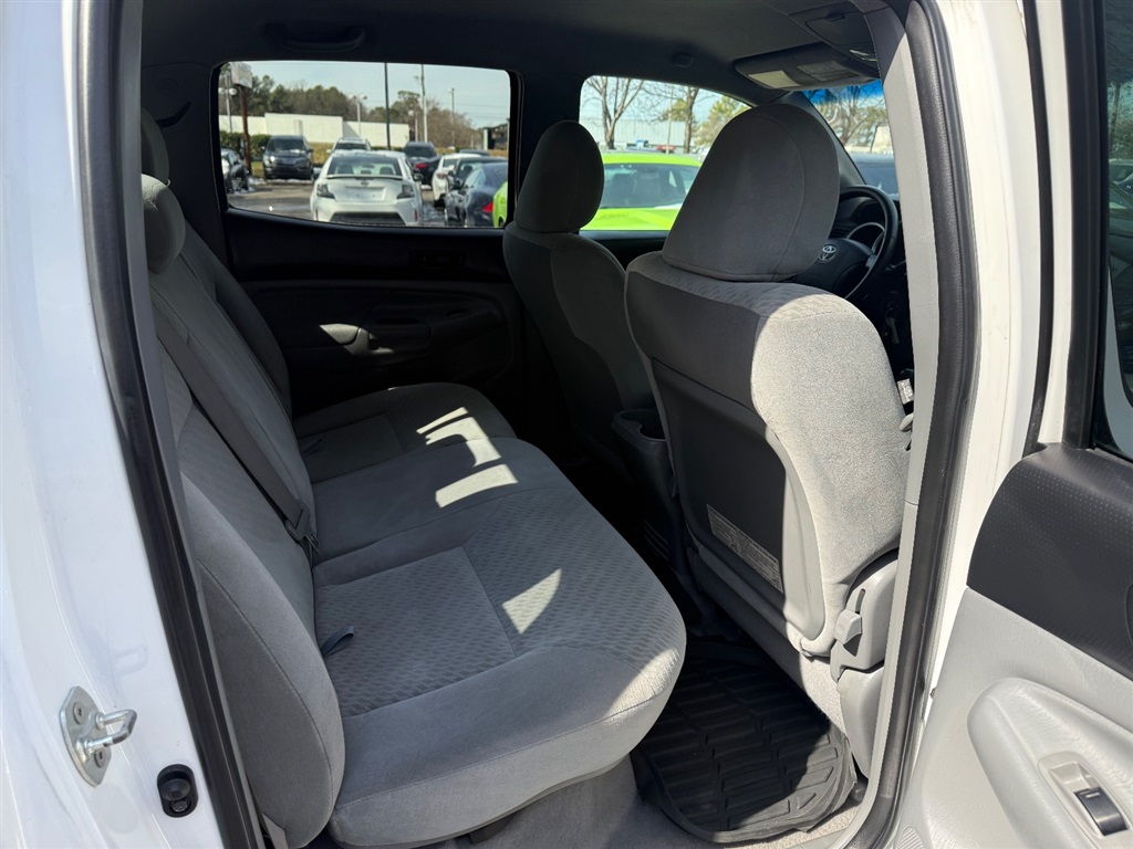 2011 Toyota Tacoma PreRunner V6 photo