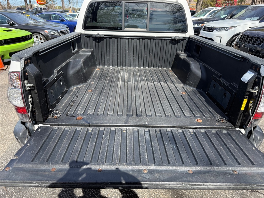 2011 Toyota Tacoma PreRunner V6 photo