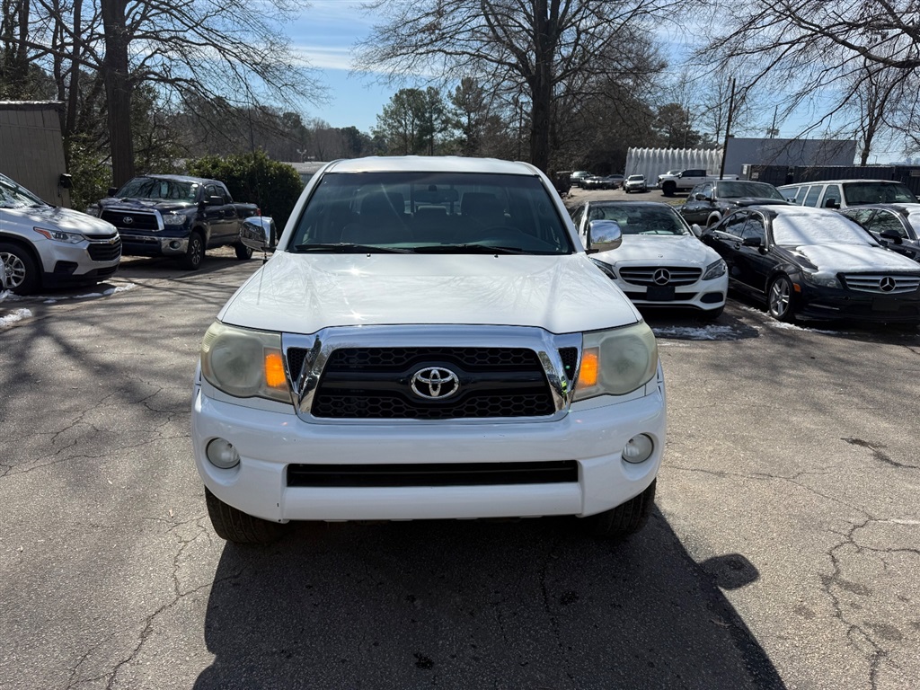 2011 Toyota Tacoma PreRunner V6 photo