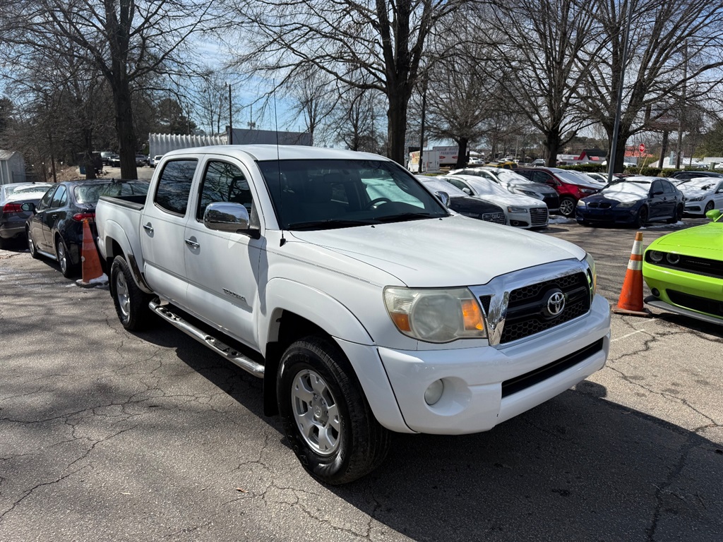 2011 Toyota Tacoma PreRunner V6 photo