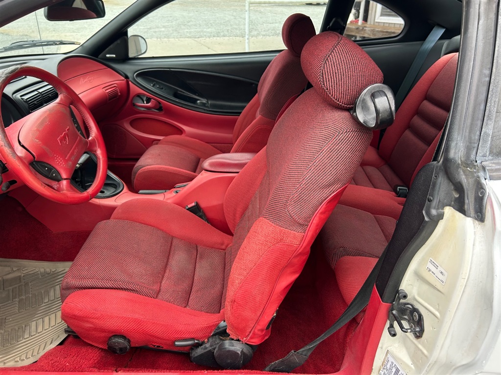 1994 Ford Mustang GT photo