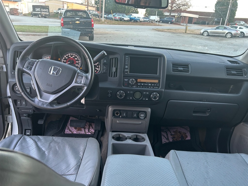 2013 Honda Ridgeline RTL photo