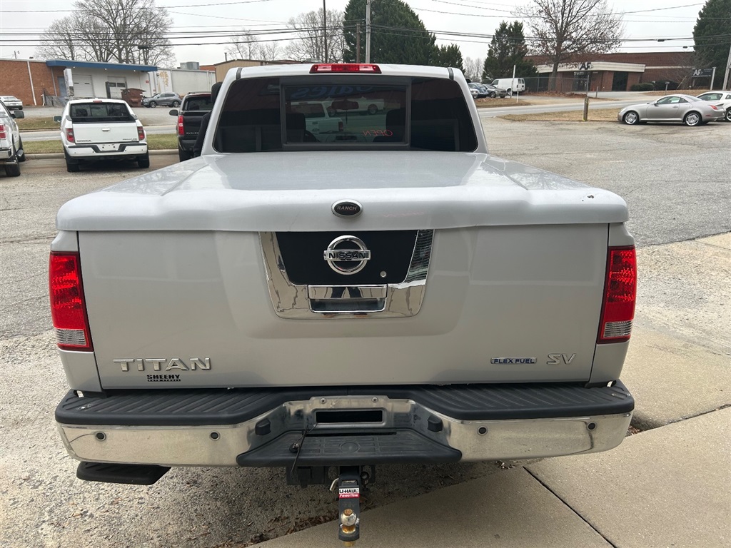 2012 Nissan Titan SV photo