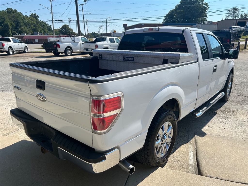 FordF-150 Lariat Supercab 6.5-ft. Bed 2WD3