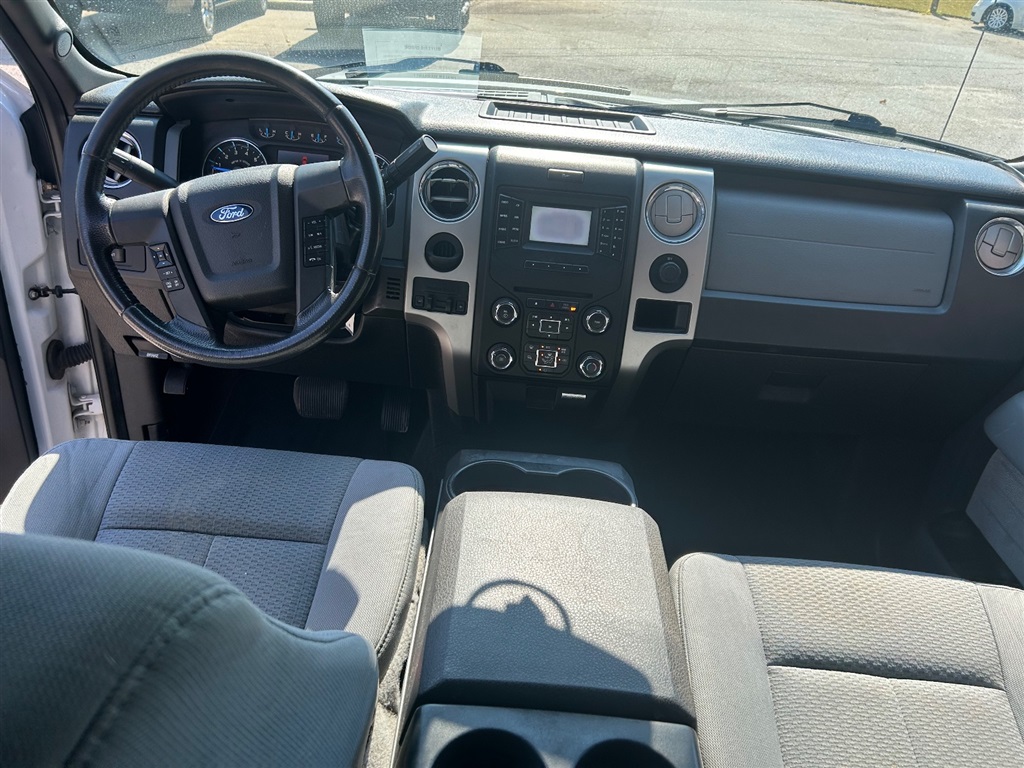 FordF-150 Lariat Supercab 6.5-ft. Bed 2WD6