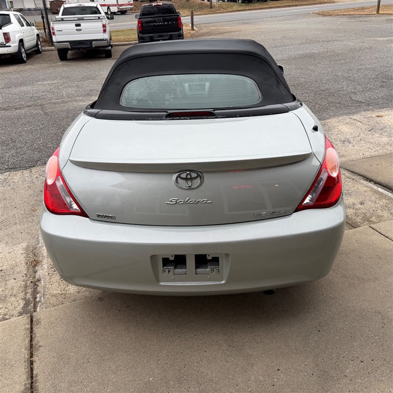 ToyotaCamry Solara SE Convertible4